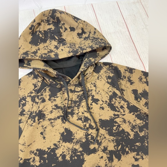 Lululemon Men's City Sweat Pullover Hoodie - Small - black tan hooded sweatshirt - Picture 7 of 15